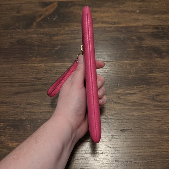 Coach Corner Zip Wristlet Wallet In Confetti Pink (NWT) - Picture 5 of 7